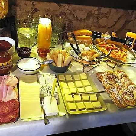 Sunshine / Slunecna Hotel Krásná Lípa